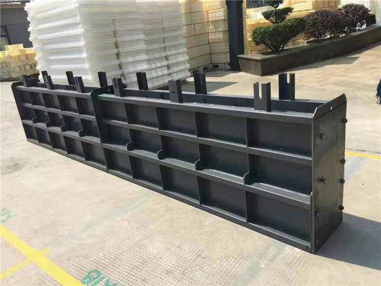 1640562827241941.jpg 防撞墙模具10.jpg