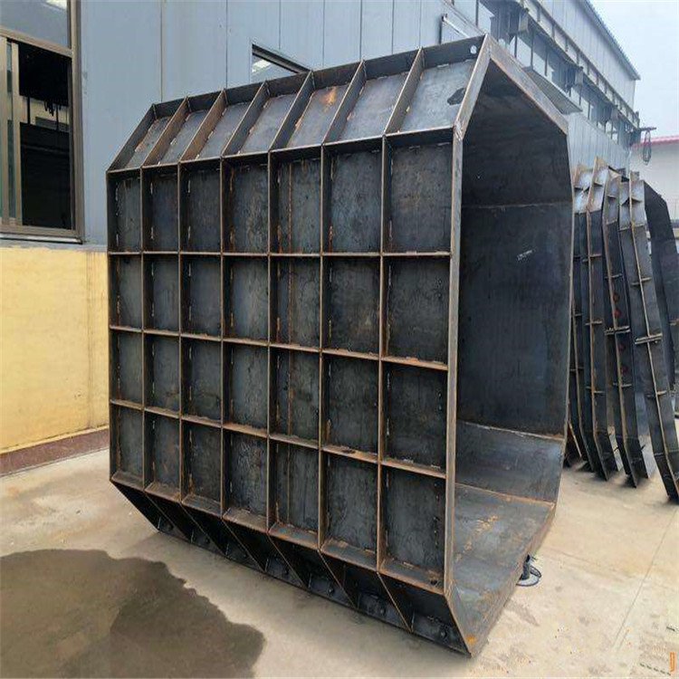 1658974370397634.jpg 三格式化粪池模具3.jpg